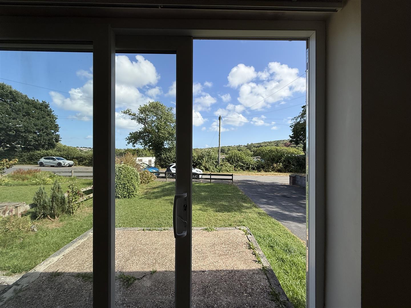 Ddol Road, Dunvant, Swansea, SA2 7UB